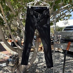 Women’s  Black Jeans